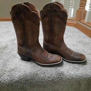 Ariat Square Toed Boots